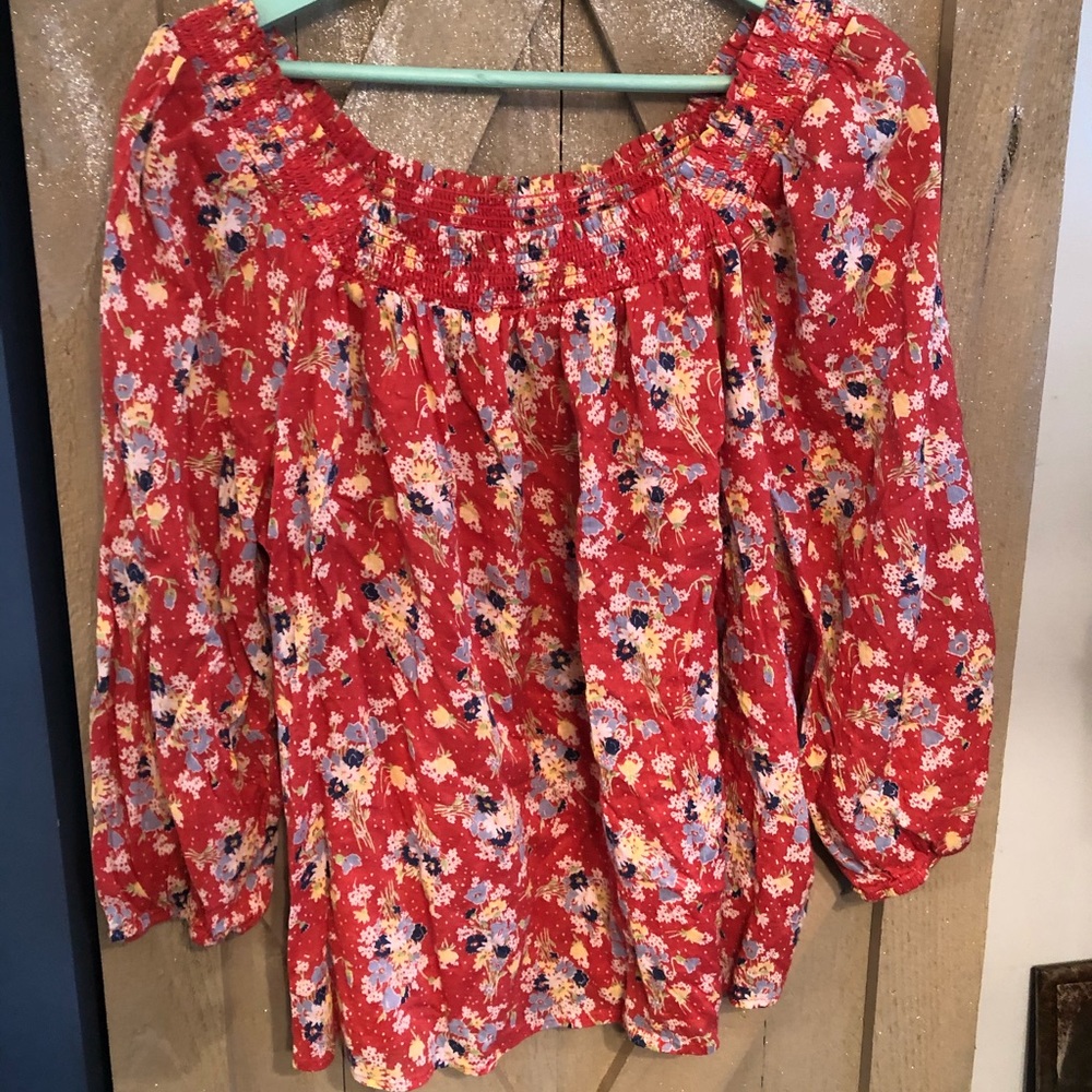 3/ $20 Chaps peasant top
